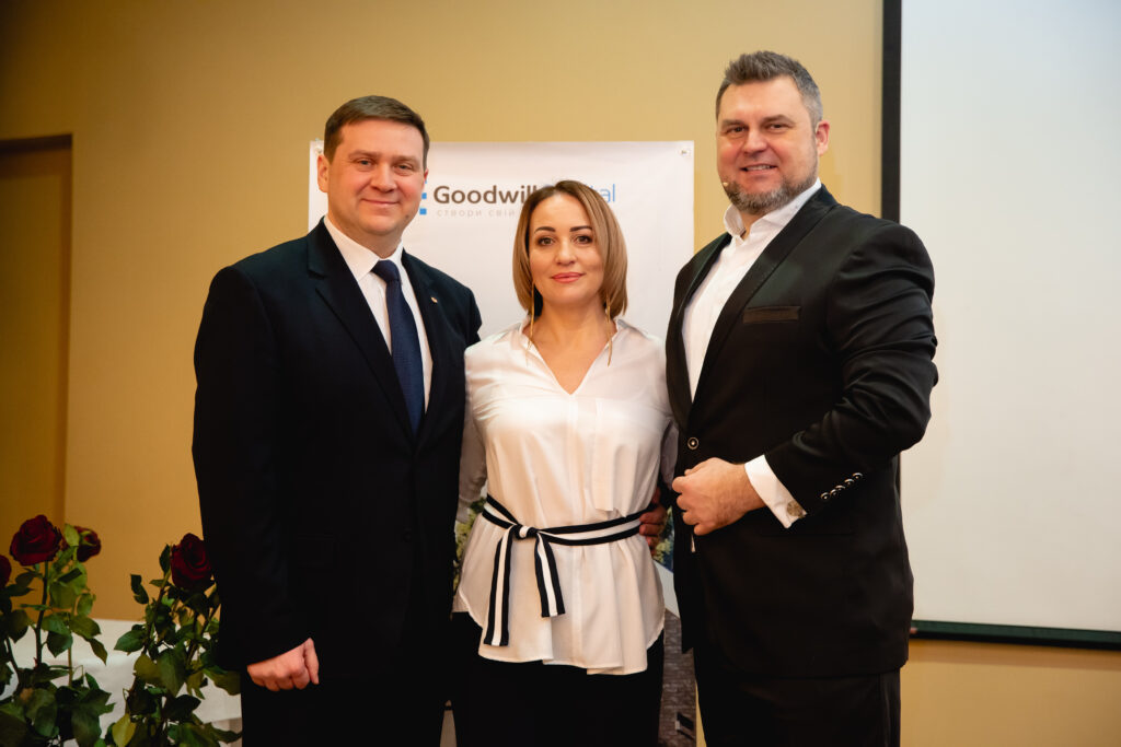 Обери свій лайф