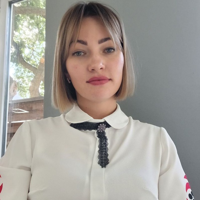 Лідери